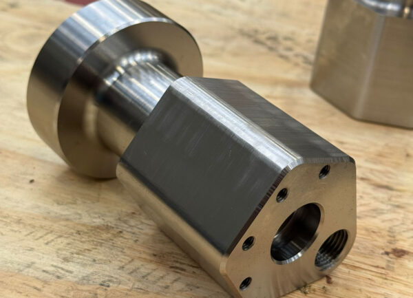 Hydraulic coupler1